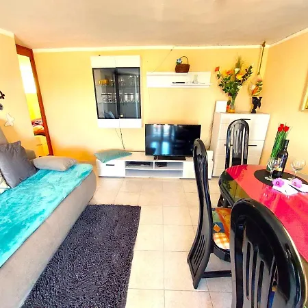 Pet Friendly Holiday Sofia Prázdninový dům Vezac